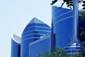 choose the right stock broker in the Philippines 2025